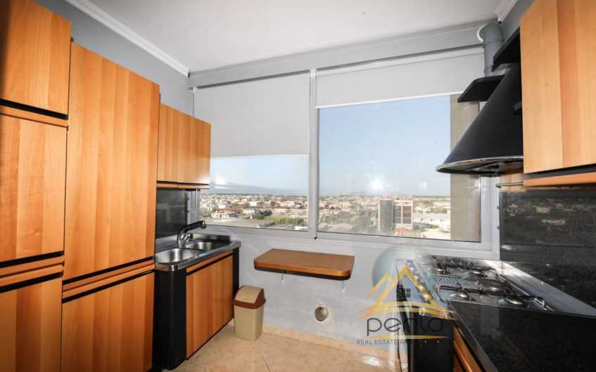 Shitet apartament 2+1 në Transballkanike,Vlorë