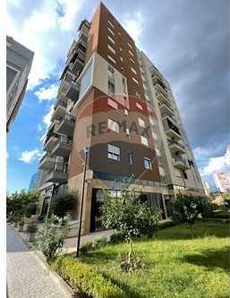 Shitet apartament 1+1 tek Fusha e Aviacionit