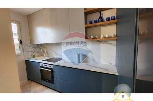 Shitet apartament 1+1  ne Golem
