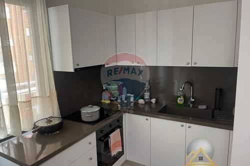 Shitet apartament 1+1 prane Ring Center