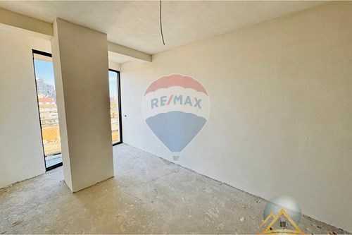Shitet apartament 1+1 tek Rezidenca “Mine Peza, Nova Construction