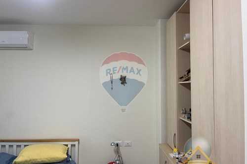Shitet apartament 1+1 prane Ring Center
