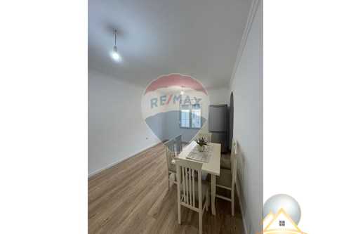 Shitet apartament 1+1 ne Myslym Shyri