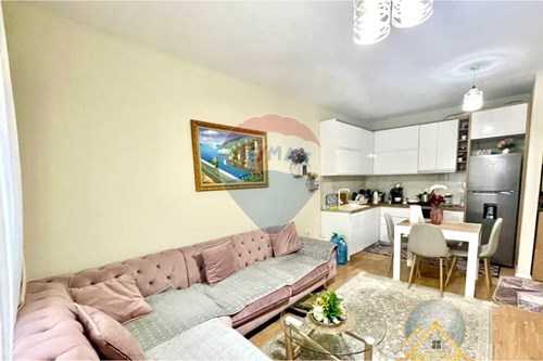 Shitet apartament 1+1 ne Kompleksin Fiori Di Bosco, ne Don Bosko