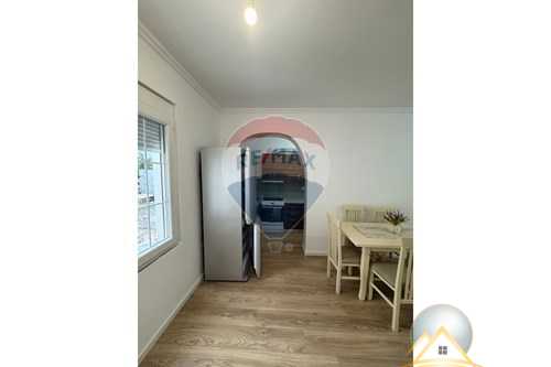 Shitet apartament 1+1 ne Myslym Shyri