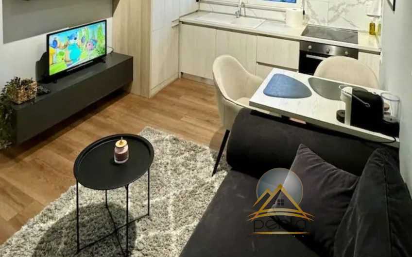 Jepet me qira apartament 1+1 pranë 📍Bulevardit Zogu I