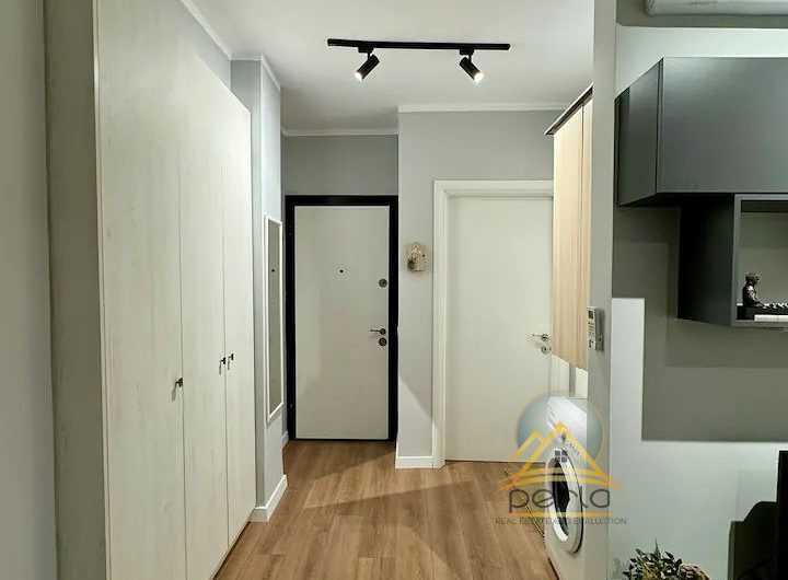 Apartament me qira, Bulevardi Zogu 1