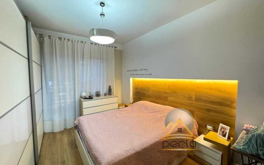 Apartament(2+1+2) per shitje ne Astir
