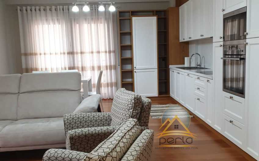 Apartament me Qera tek Liqeni i Thate