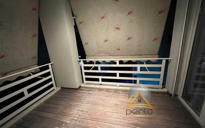 Apartamenti 2+1+2 per qira, tek Liqeni i Thate