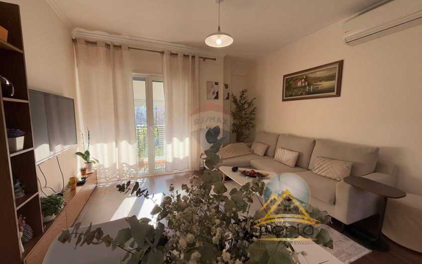 Apartament 1+1+parkim me qira Kristal Center