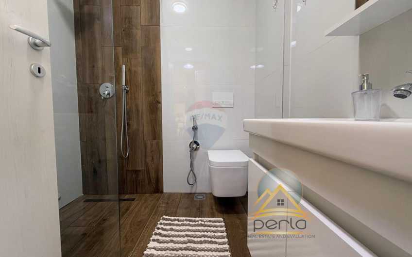 Apartament 1+1+parkim me qira Kristal Center