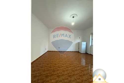Shitet apartament 1+1 ne Don Bosko