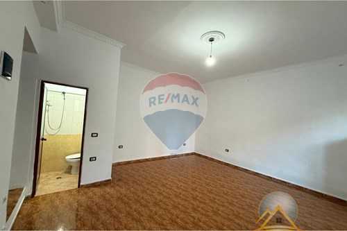 Shitet apartament 1+1 ne Don Bosko