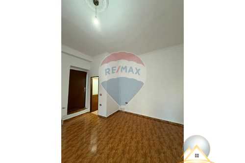 Shitet apartament 1+1 ne Don Bosko