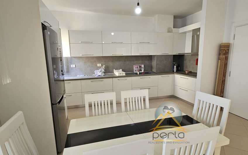 Jepet me qira apartament (2+1) Kodra e Diellit