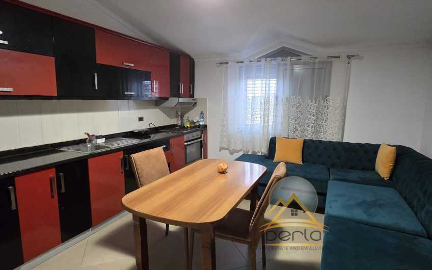 Jepet me qira apartament (2+1) Selite