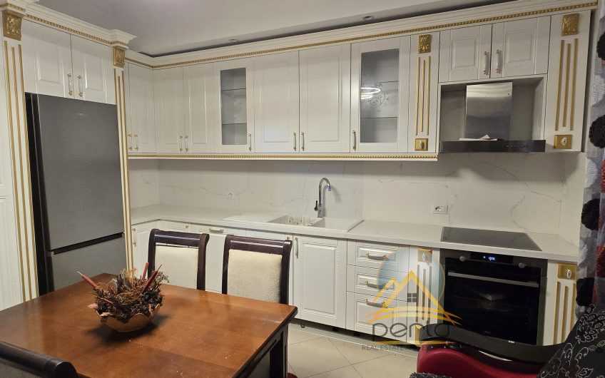 Jepet me qira apartament (2+1) Selite