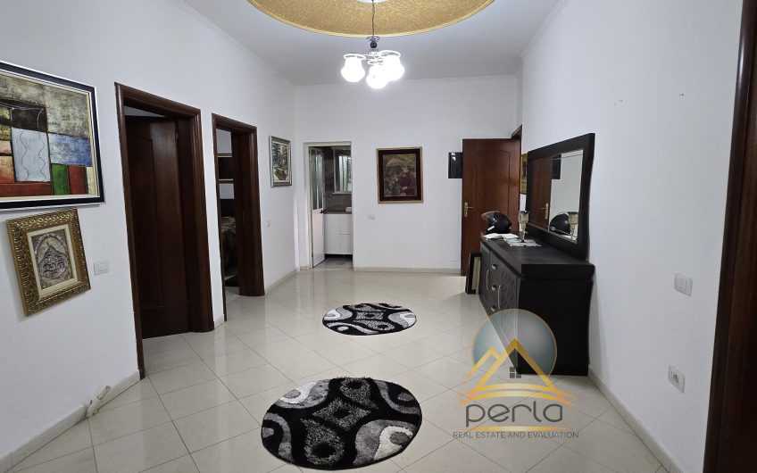 Jepet me qira apartament (2+1) Selite