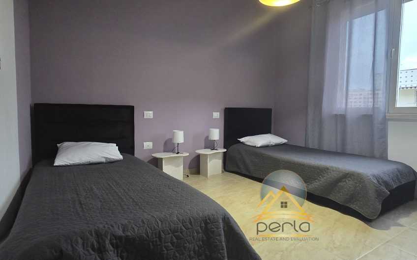 Jepet me qira apartament (3+1+2) Porti i Durresit