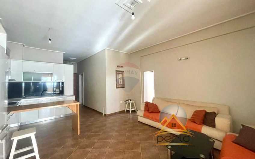 APARTAMENT 2+1 PER QERA TE PALLATET E VERDHA 350 €