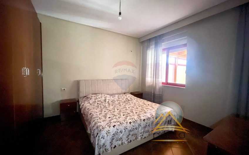 APARTAMENT 2+1 PER QERA TE PALLATET E VERDHA 350 €