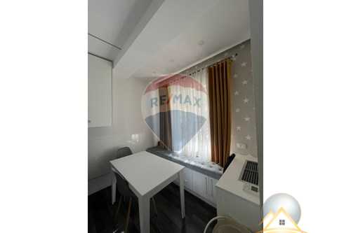 Shitet apartament 2+1 tek Kodra e Diellit