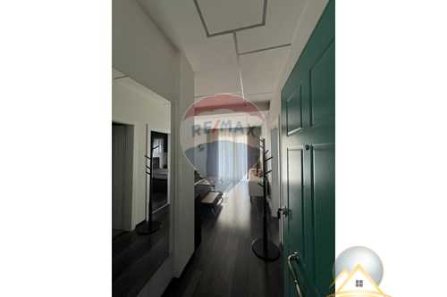 Shitet apartament 2+1 tek Kodra e Diellit