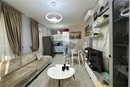 Shitet apartament 1+1 ne Don Bosko
