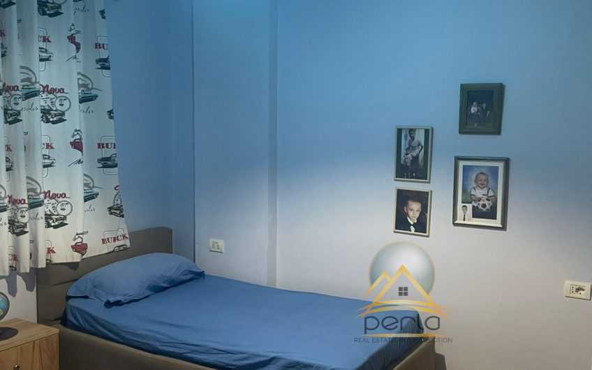Apartament (2+1+2) plus postparkimi, Yzberisht