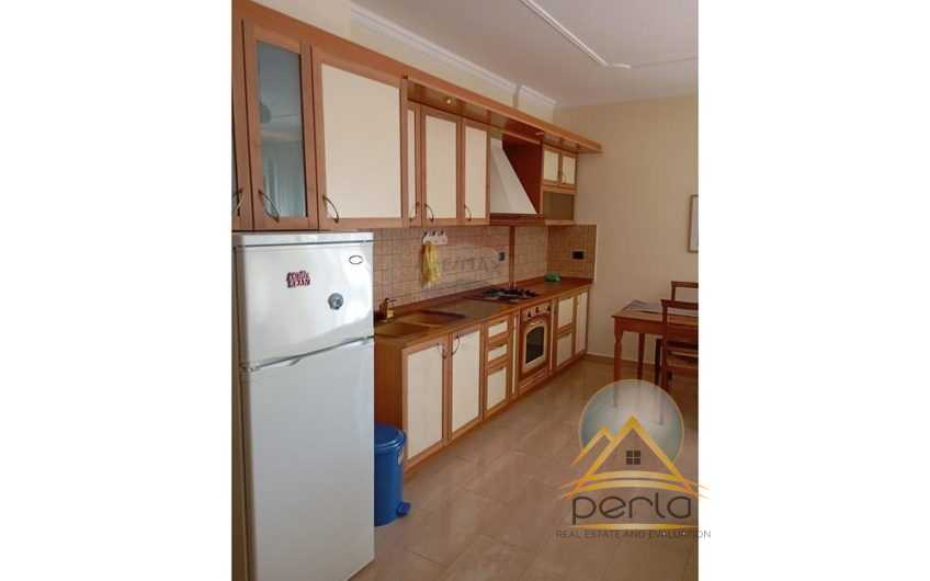 Apartament (1+1) me qira Bllok