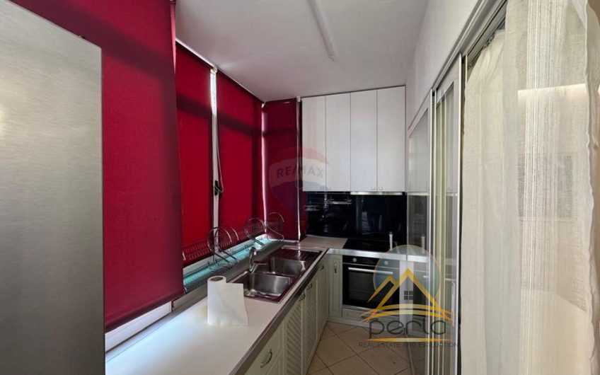 Apartament 2+1 me qira, Komuna e Parisit