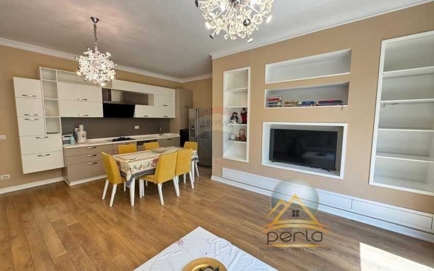 Apartament 2+1 me post parkimi per qira! 850 €