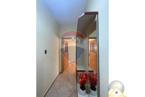 Shitet apartament 1+1 ne rrugen Haxhi Hysen Dalliu