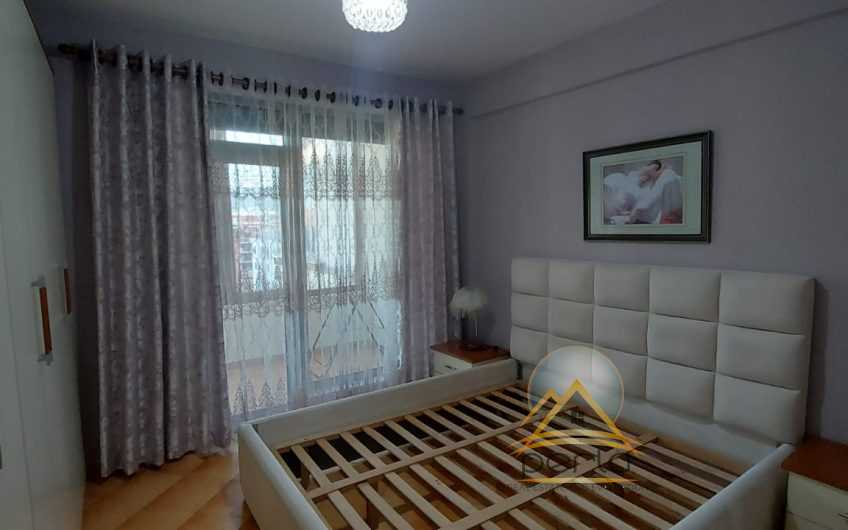 Jepet me qira apartament (1+1) rruga e Kavajes, prane Deliorgjit
