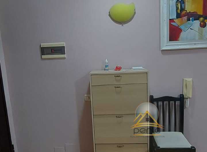 Jepet me qira apartament (1+1) rruga e Kavajes, prane Deliorgjit