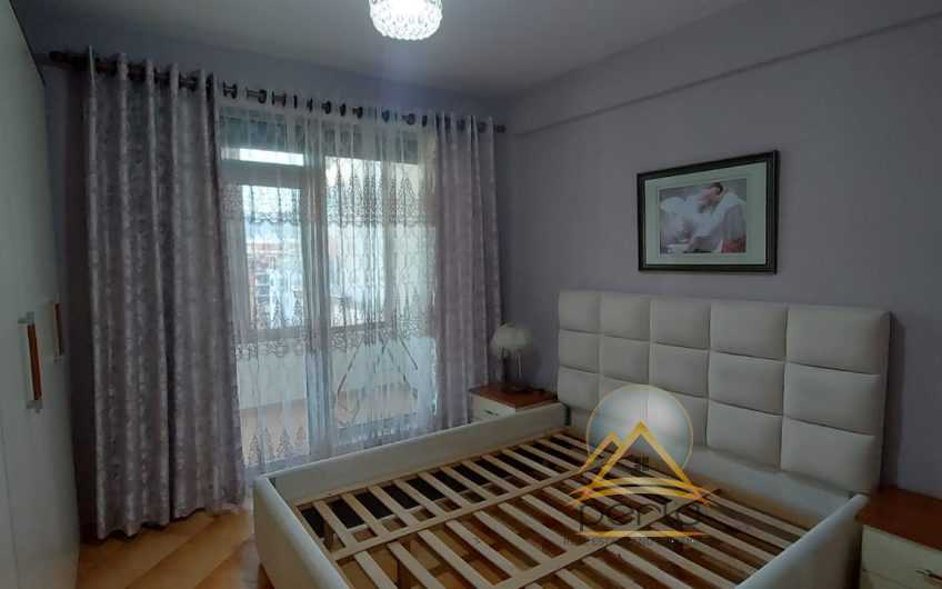 Jepet me qira apartament (1+1) rruga e Kavajes, prane Deliorgjit