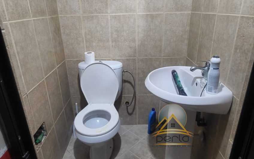 Jepet me qira ambient biznesi, Komuna e Parisit