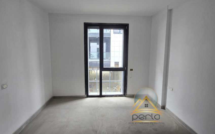 Jepet me qira apartament (per zyra) Liqeni I Thatë, Tiranë