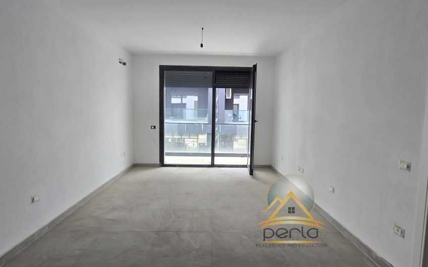 Jepet me qira apartament (per zyra) Liqeni I Thatë, Tiranë