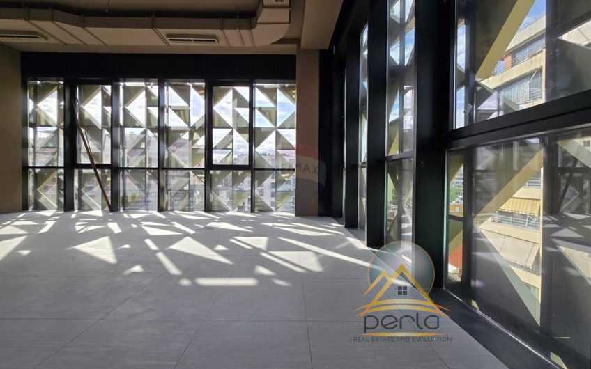 Office – For Rent/Lease – Blloku, Tiranë