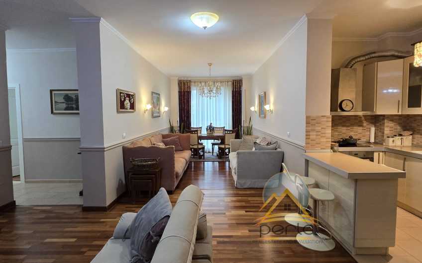 me qira apartament 2+1+2 + postparkim – Kopshti Zoologjik, Tiranë