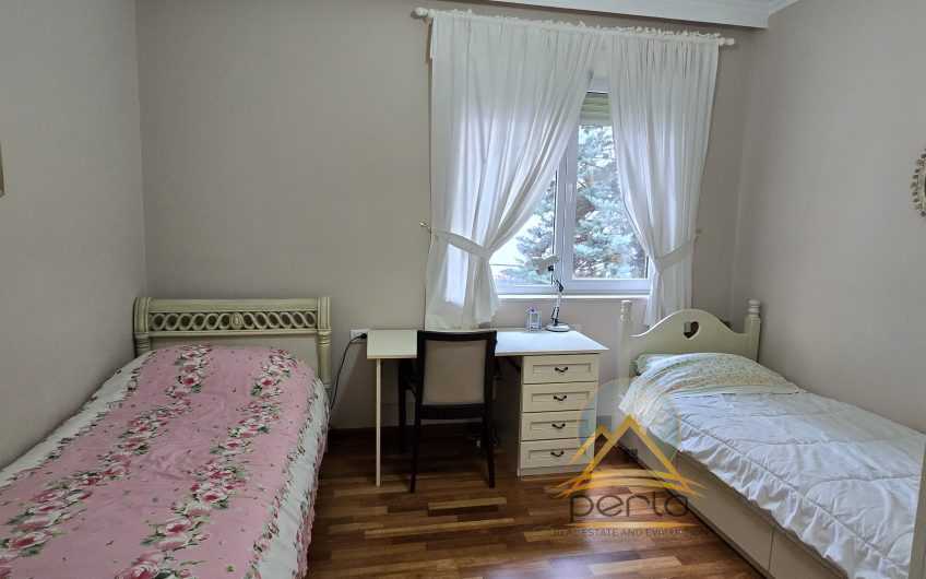 me qira apartament 2+1+2 + postparkim – Kopshti Zoologjik, Tiranë