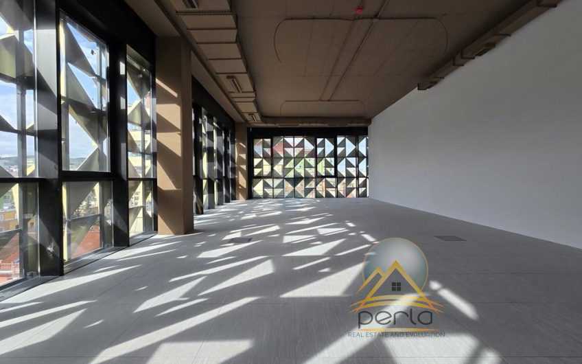 Office – For Rent/Lease – Blloku, Tiranë