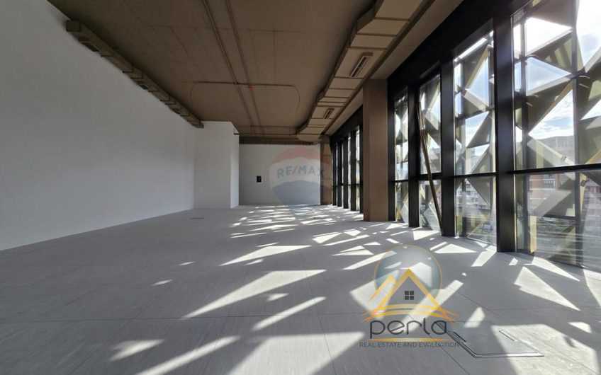 Office – For Rent/Lease – Blloku, Tiranë