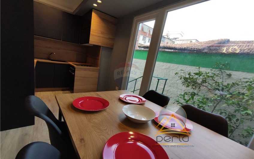 Apartament – Për Qira – Rruga Fortuzi, Tiranë
