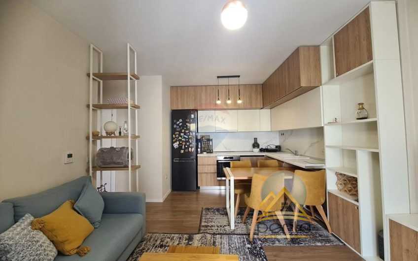 Apartament – Për Qira – Rruga Frosina Plaku, Tiranë