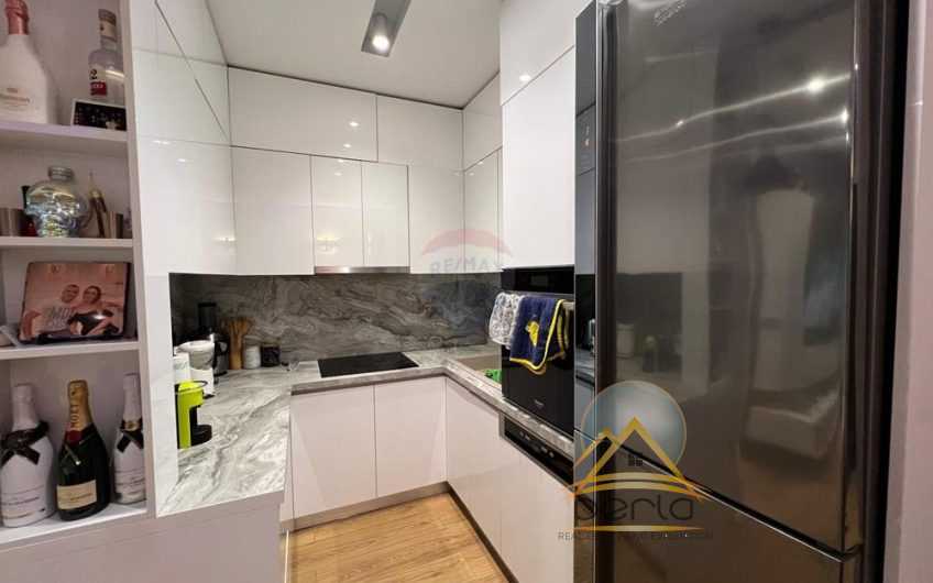 SHITET APARTAMENT 2+1+2 TEK RRUGA ALI DEMI