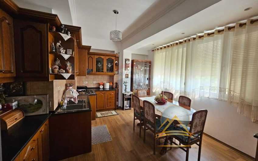 Apartament – Për Shitje – Materniteti i Ri, Tiranë