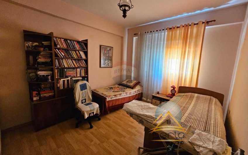 Apartament – Për Shitje – Materniteti i Ri, Tiranë